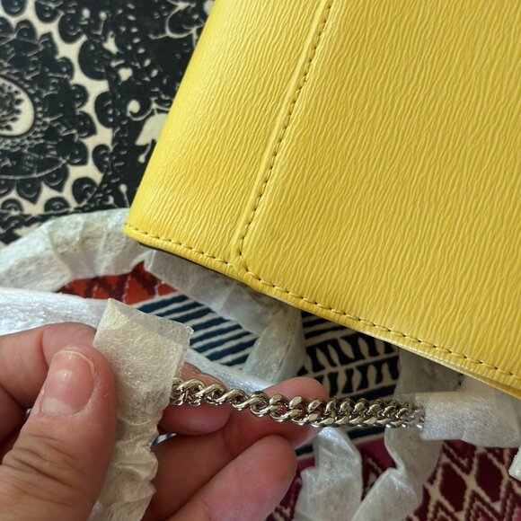 DKNY Gia Wallet on a Silver Chain Convertible Crossbody Yellow Leather NWT - Picture 4 of 11